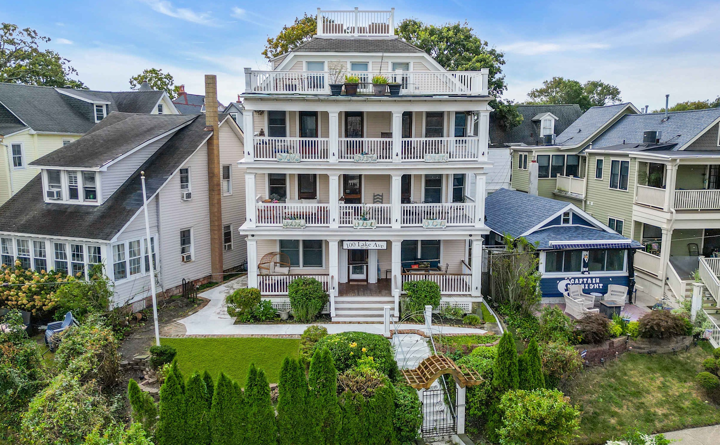 Ocean Grove - Full House