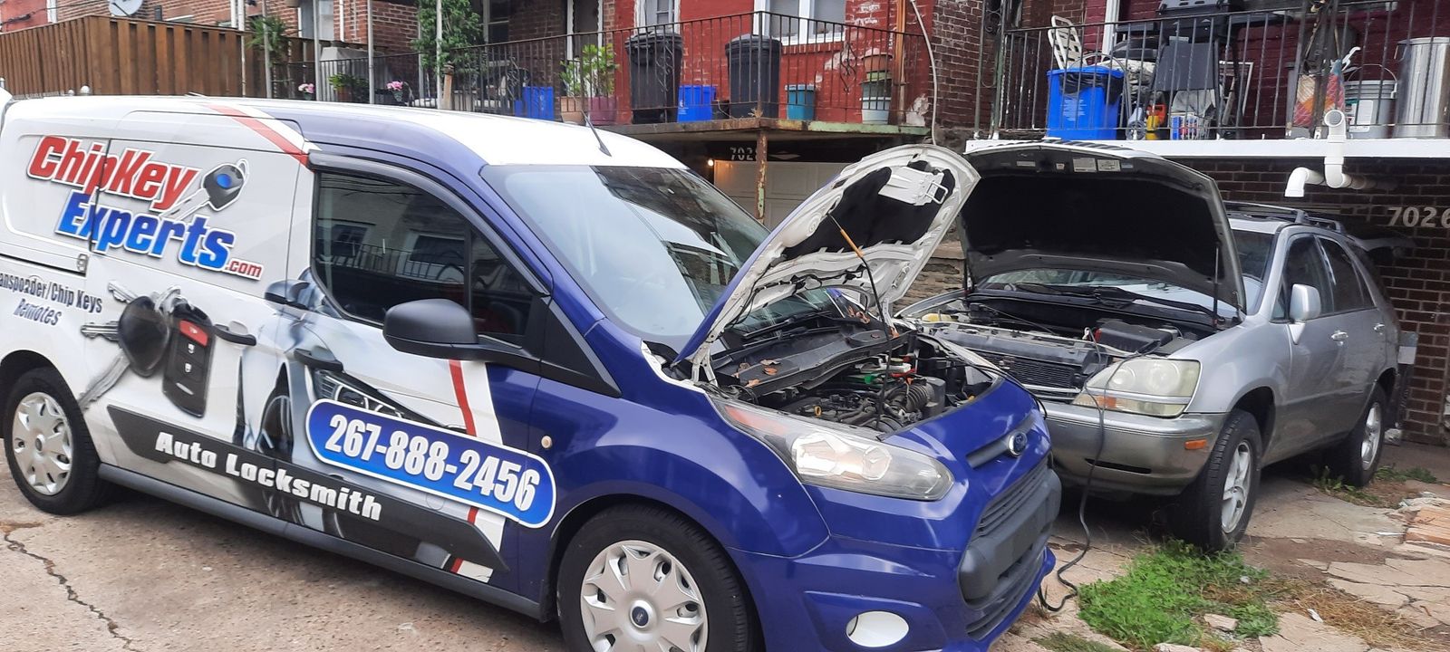 ChipKey Experts Auto Locksmith Van